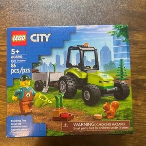 LEGO City Green Tractor Building Set